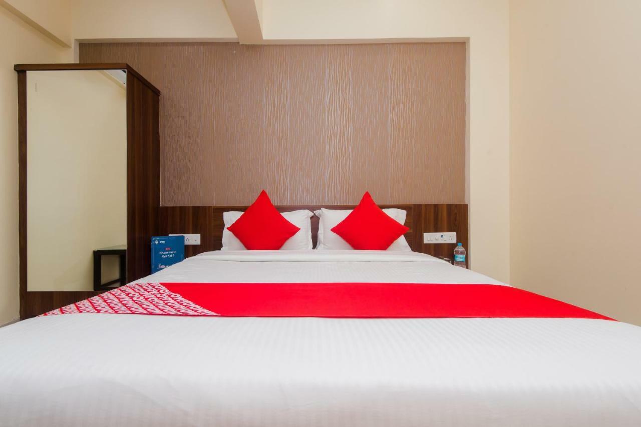 Hotel Park Inn Vasai Eksteriør billede